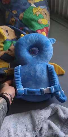 Real customer photo — PumPom Kids cushion